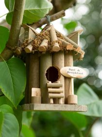 Bed & Breakfast Birdhouse